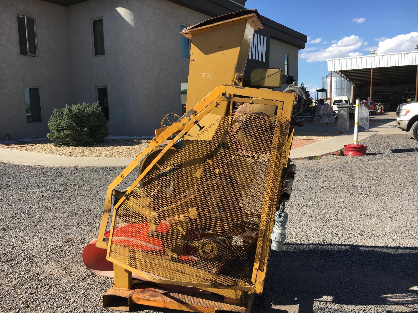 ./imagenes/INVOICE/2019/17241/DISPERSOR DE FERTILIZANTE (2).JPG